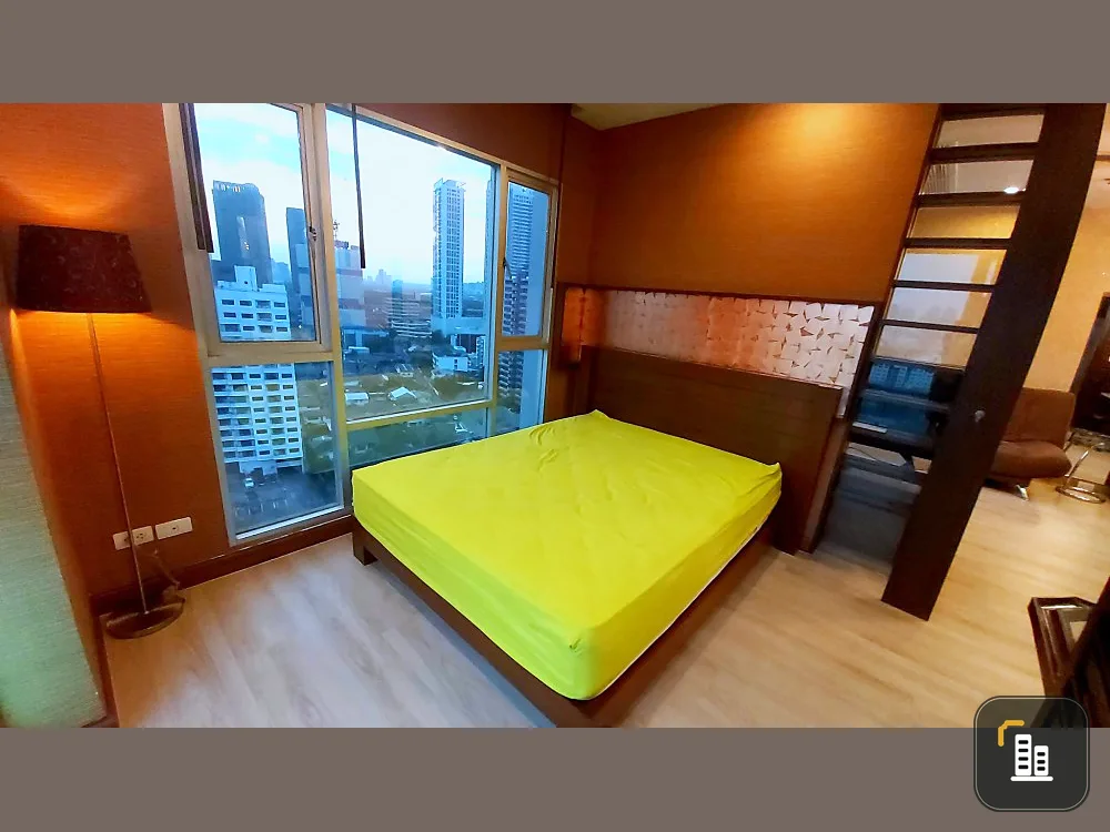 Sell/Rent Condo The Light Ladprao, corner room, 18th floor, fully furnished, good location, convenient transportation, don't let it slip away!!