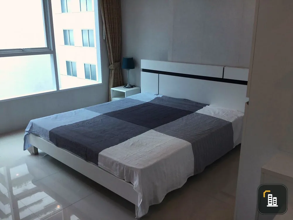 For rent, Sukhumvit Living Town, 1 bedroom, 1 bathroom, size 60 sq.m., full electrical appliances. If interested, reserve now.