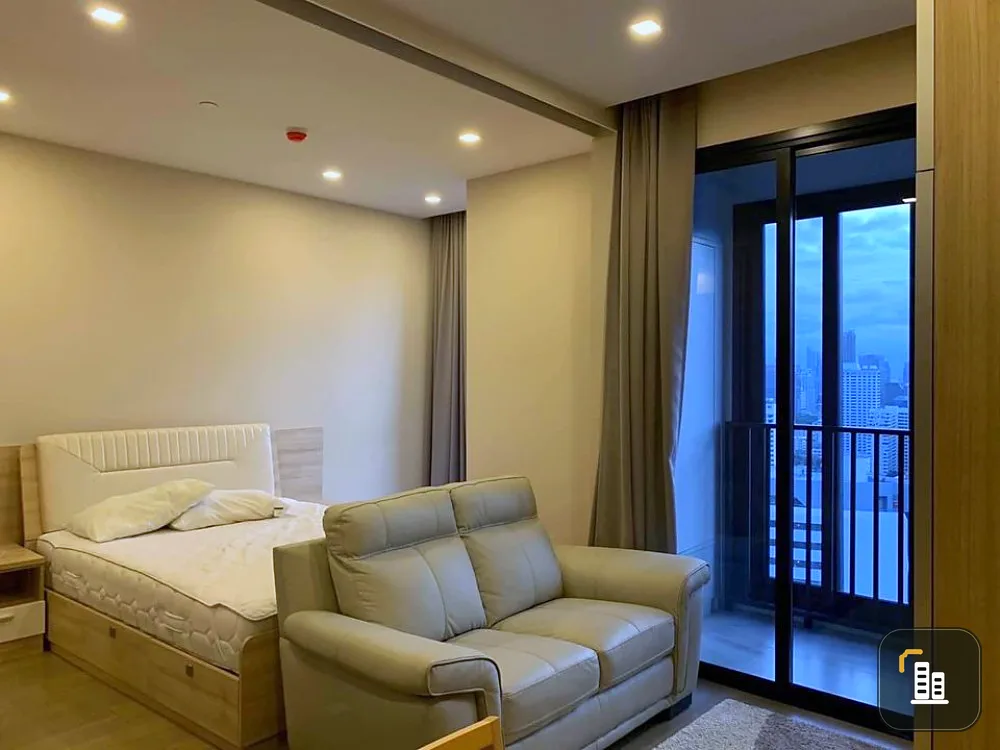 Condo for rent, Ashton Asoke, near BTS/MRT, convenient transportation, beautiful room, ready to move in. Hurry up to reserve before it's gone!!