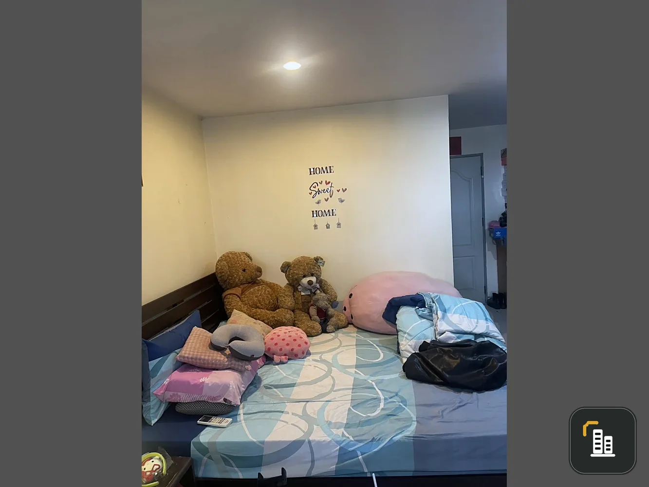 For rent, Regent Home 4, Sukhumvit 85, fully furnished. Can't miss it