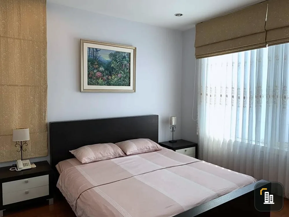 Condo for rent, Siri Residence, Sukhumvit 24, behind The Emporium, good location, in the heart of the city, hurry up to reserve!!