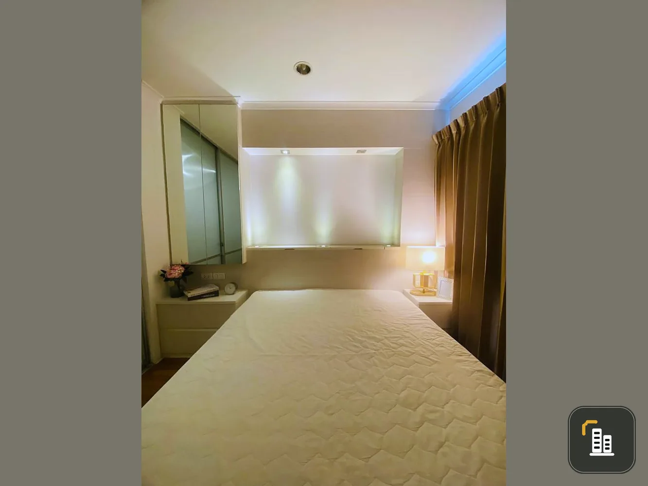 For sale, Lumpini Place Ratchayothin, beautiful room, fully furnished, very livable, buy now, don't wait, book now.