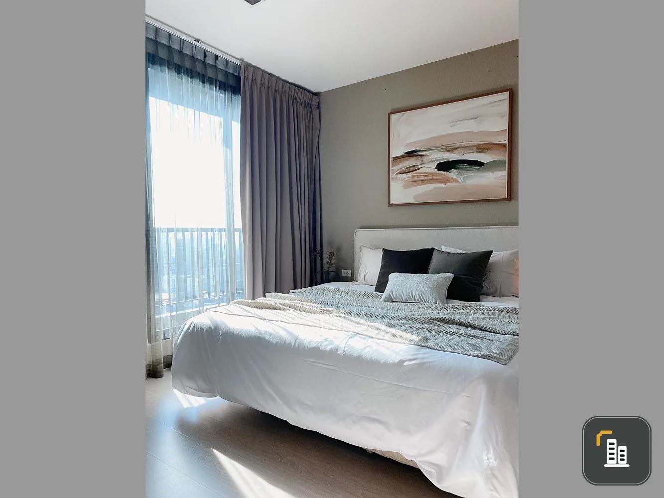 Sell/Rent Rhythm Sukhumvit 44/1, beautiful room, fully furnished, don't wait.