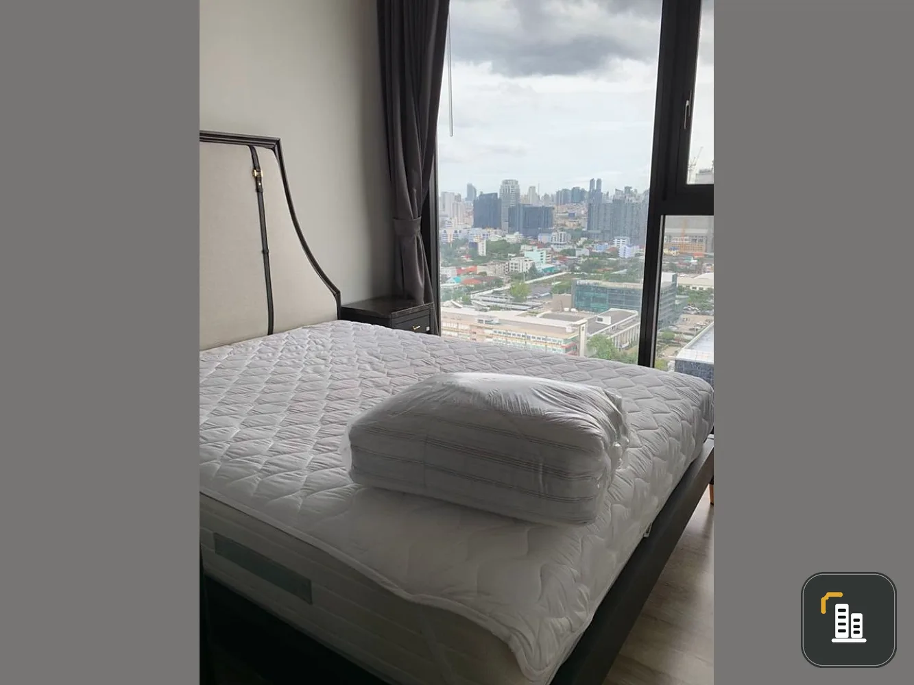 Sell/rent The Line Jatujak-Mochit, 23rd floor, chilling and enjoying the beautiful city view. Hurry up to reserve before it slips out of your hands.