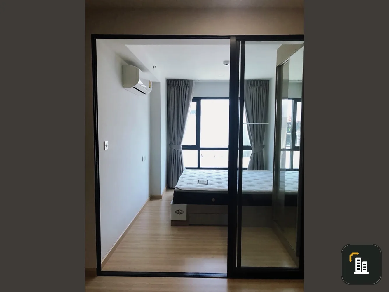 For Sale Knightsbridge Sky City Saphan Mai, 11th floor, City Zone, fully furnished and electrical appliances. Book now.