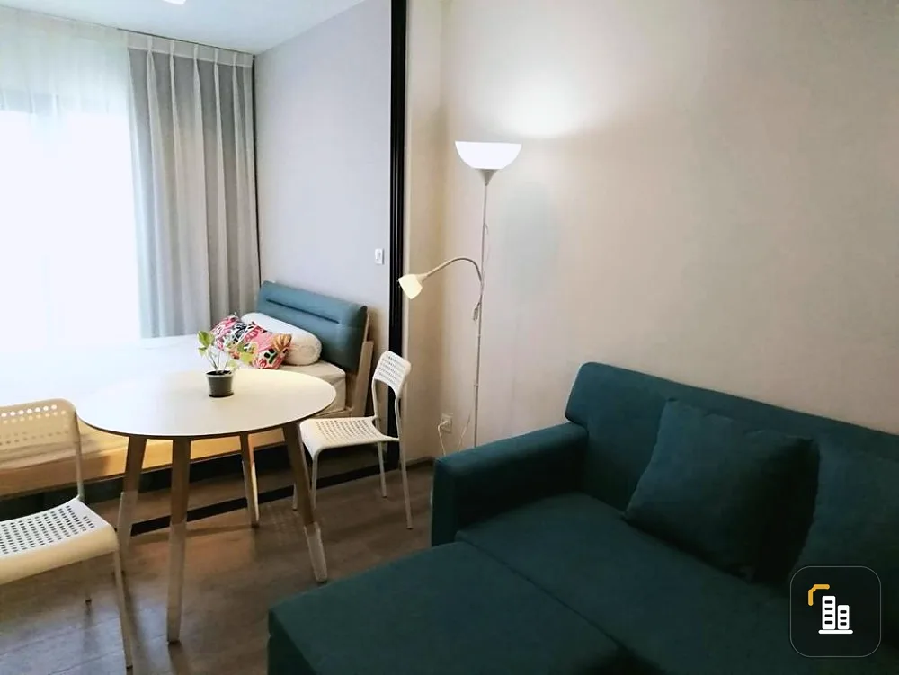For rent, The Politan Rive, nice room, 49th floor, north, river view, everything is complete. Hurry up to reserve, don't wait.