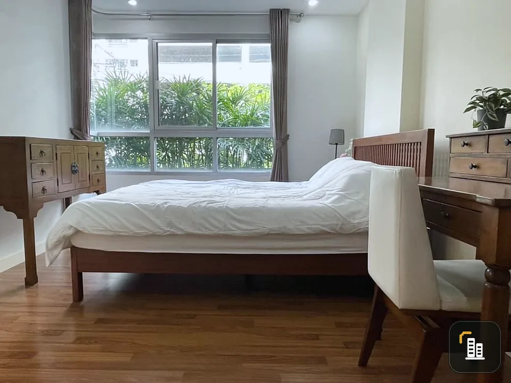 Condo for rent, The Clover Thonglor, 2nd floor, Building C, corner room, private, ready to move in. Don't wait, book now!!