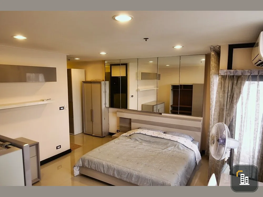 Condo for sale, Phayathai Place, in the middle of the city, 21st floor, beautiful view, 2 bedrooms, ready to move in. Hurry up to reserve before it's gone!!