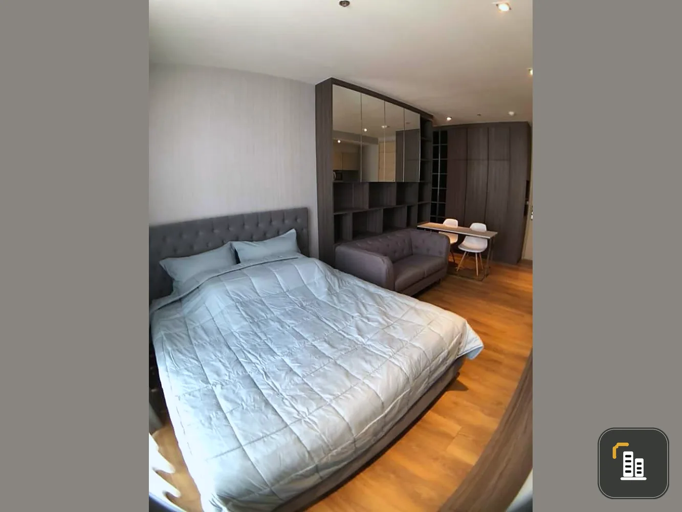 Condo for rent, Park 24 Origin, Phrom Phong, building 2 floors 28, Benjakitti Park, good location, ready to move in. Don't miss it!!