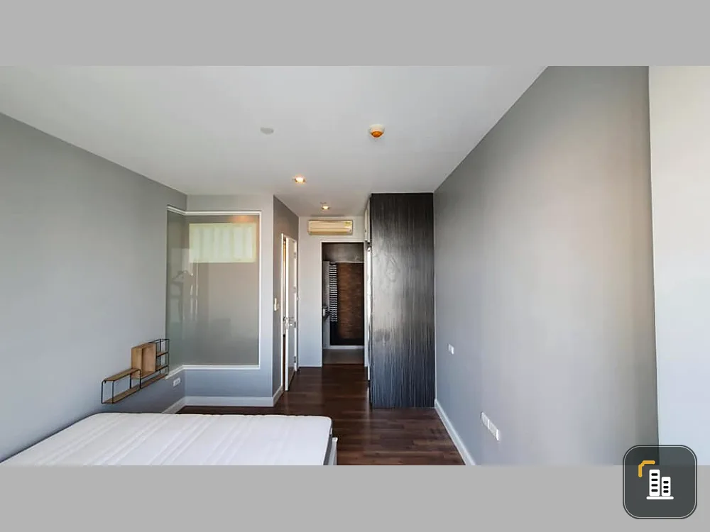 Condo for sale, The Room Sukhumvit 62, 8th floor, next to BTS Punnawithi, good location, attractive, don't miss it!!