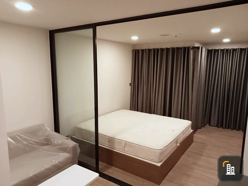 Kave town space for rent, 5th floor room, Building C, fully furnished. Carry the bag ready. Book now.