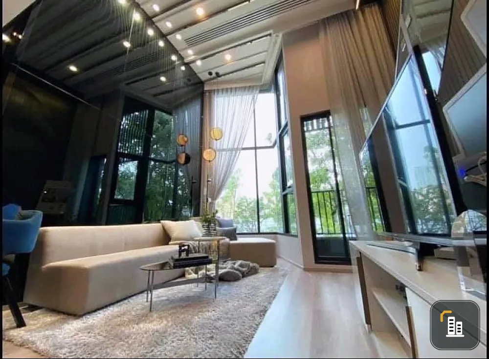 Condo for sale down payment, Knightsbridge Space Rama 4, is a LOFT room with high ceilings on a popular location. Hurry up to reserve before it's gone!!