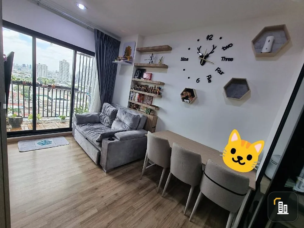 For Sale Niche Mono Charoennakorn 2 bedrooms Chao Phraya River view. Complete with furniture and electrical appliances. Buy it now.