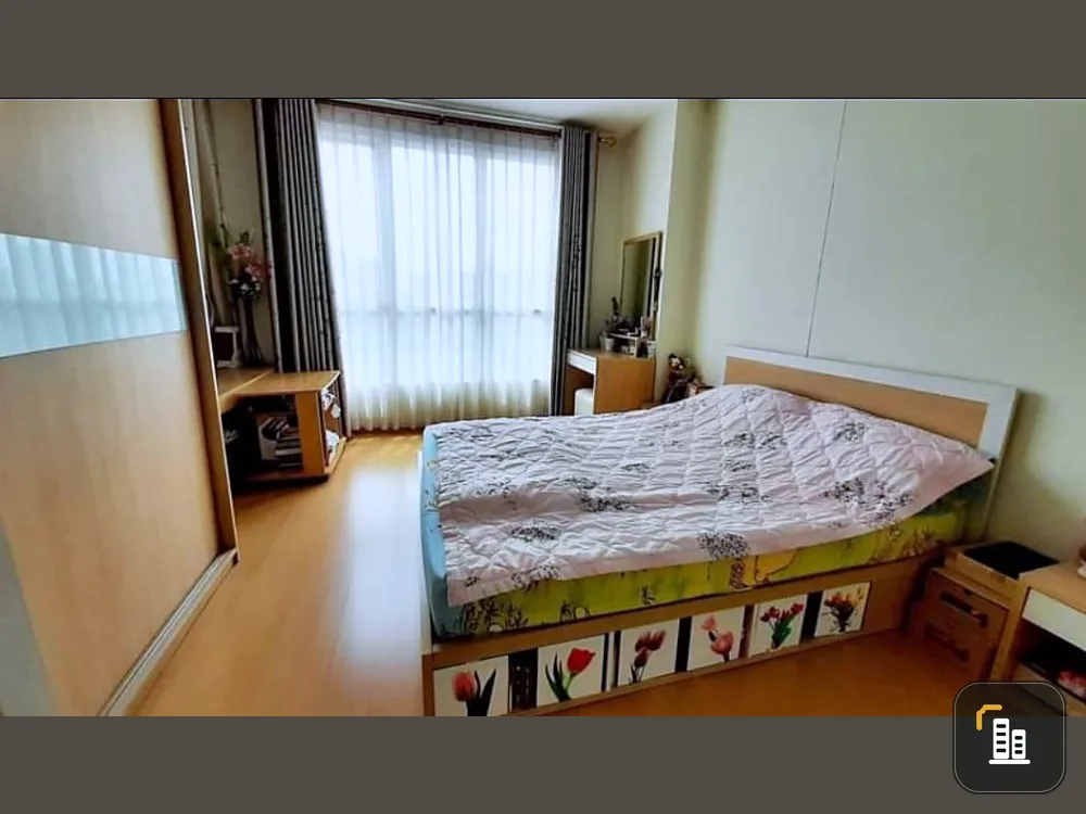 Condo Life @ Ratchada-Huay Kwang for sale, next to MRT Huai Khwang, convenient to find food, easy to find. Ready to move in, book now!