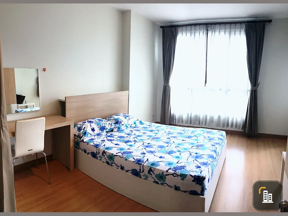 Condo Life @ Ratchada-Sutthisan, good location, convenient transportation, near shopping areas, book now!!