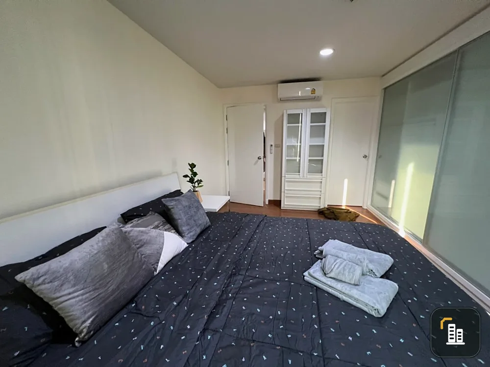 Sell / rent Centric Scene Ari 2 condo near BTS, wide room, ready to move in, good price, don't miss it!!