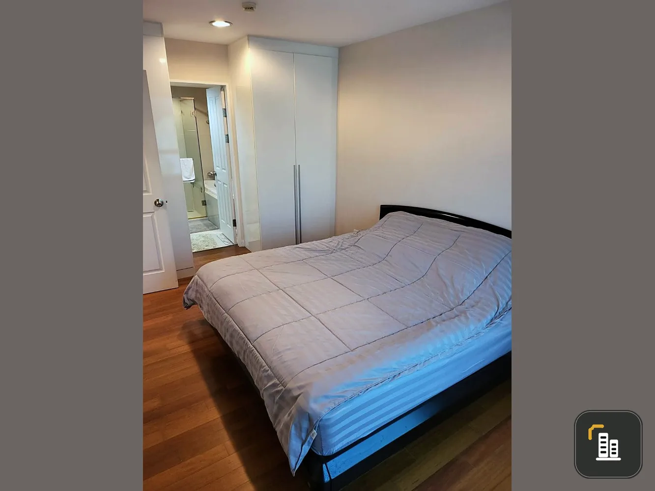 Condo for rent, Belle Grand Rama 9, behind Central Rama 9 (opposite Fortune), good location, ready to move in. Don't miss it!!