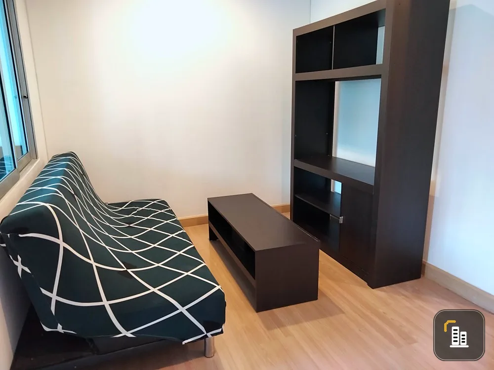 Selling U2 Condo, 2nd floor, beautiful room, complete with furniture and electrical appliances. Buy now, don't wait.