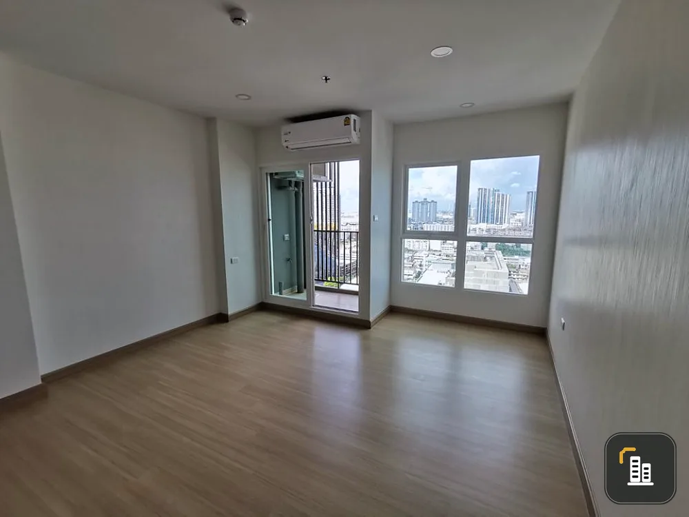 Sale down payment, Supalai Veranda Ramkhamhaeng Condo, Building A, 20th floor, next to BTS, near the university, good location, hurry to reserve!!