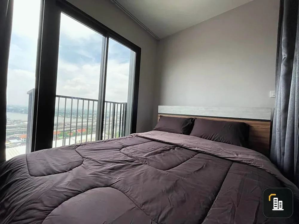 For rent, The Politan Reef, 21st floor, south view, good feng shui, beautiful view, very pleasant, book now, the price is very good for your heart.