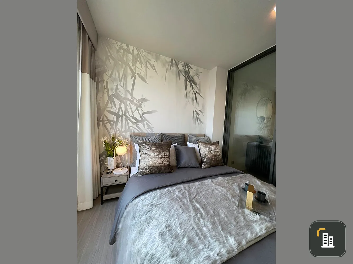 For rent, Life Ladprao Condo, 2 bedrooms, 1 bathroom, fully furnished room, fully built-in, good price, I can tell you that you shouldn't miss it.