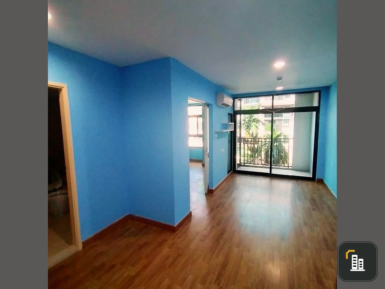 Condo for sale, Baan Navatara, empty room, pool view. This must be reserved!!