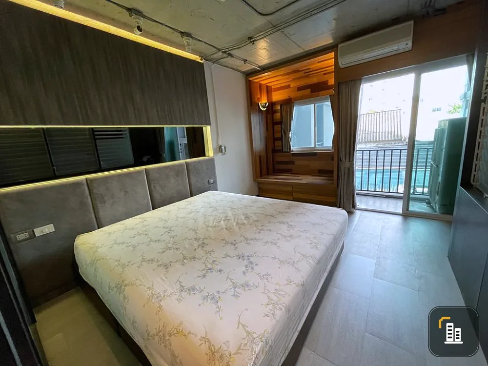 For rent!! Kensington Bearing, 3rd floor, fully furnished, all in one place, ready to bring your bags!!