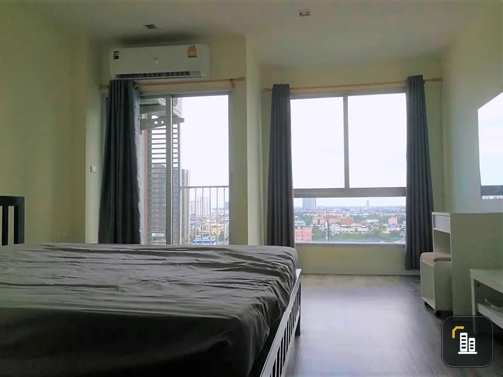 Sell Casa Condo Ratchada-Ratchapruek, studio room, 1 bathroom, 15th floor, the price is not strong, hurry up to buy it, don't wait.