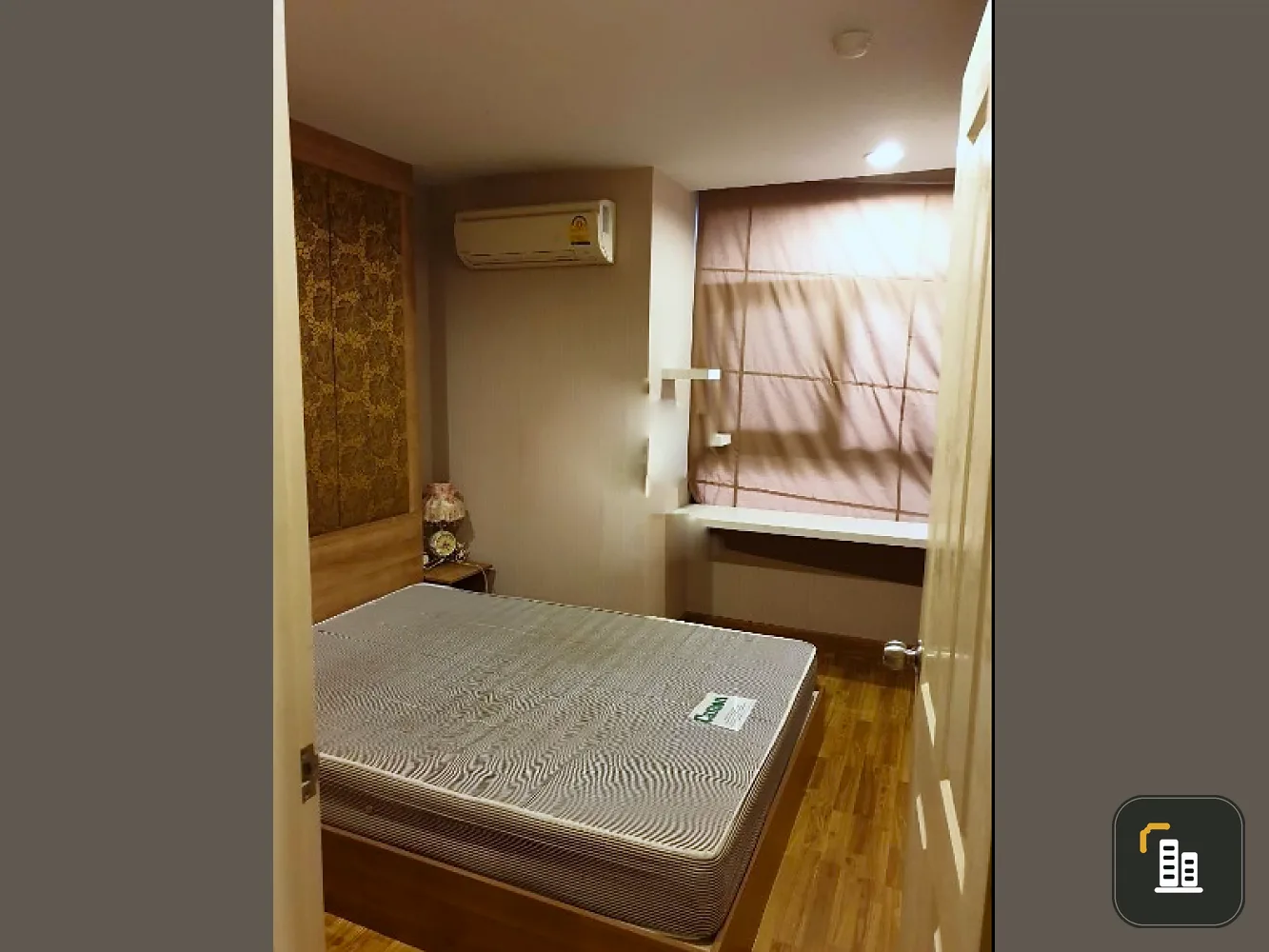Condo for sale, Baan Navatara, spacious room with jacuzzi, must book !!