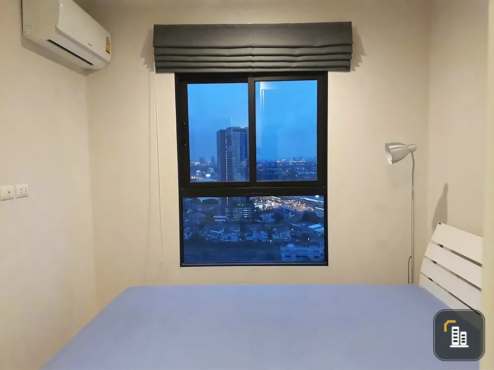 For rent, Plum Condo, Central Station, nice room, high floor, city view, everything is complete, but you can move in.