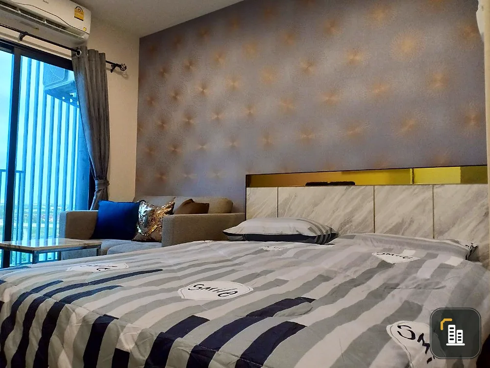 For rent, Plum Condo, Central Station, 12th floor, beautiful room, fully furnished, very livable, plus full electrical appliances