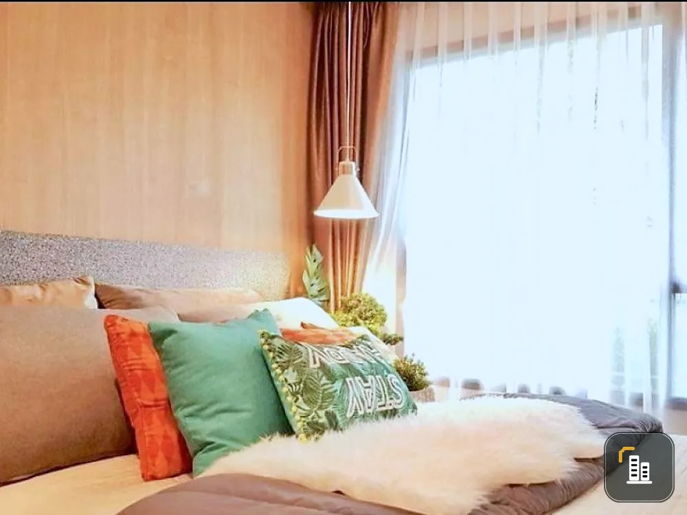 For rent Life Asoke, beautiful room, fully furnished come first come first