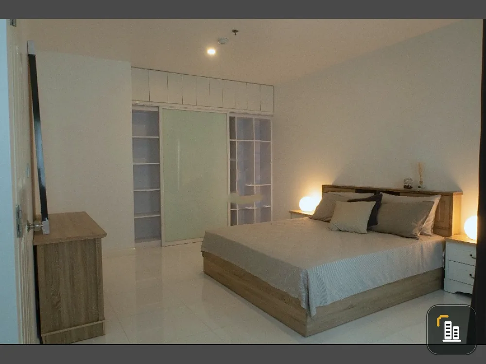 For rent, luxury condo, Condo The Four Wings Residence Srinakarin, 18th floor, Building A, corner room, don't miss it.
