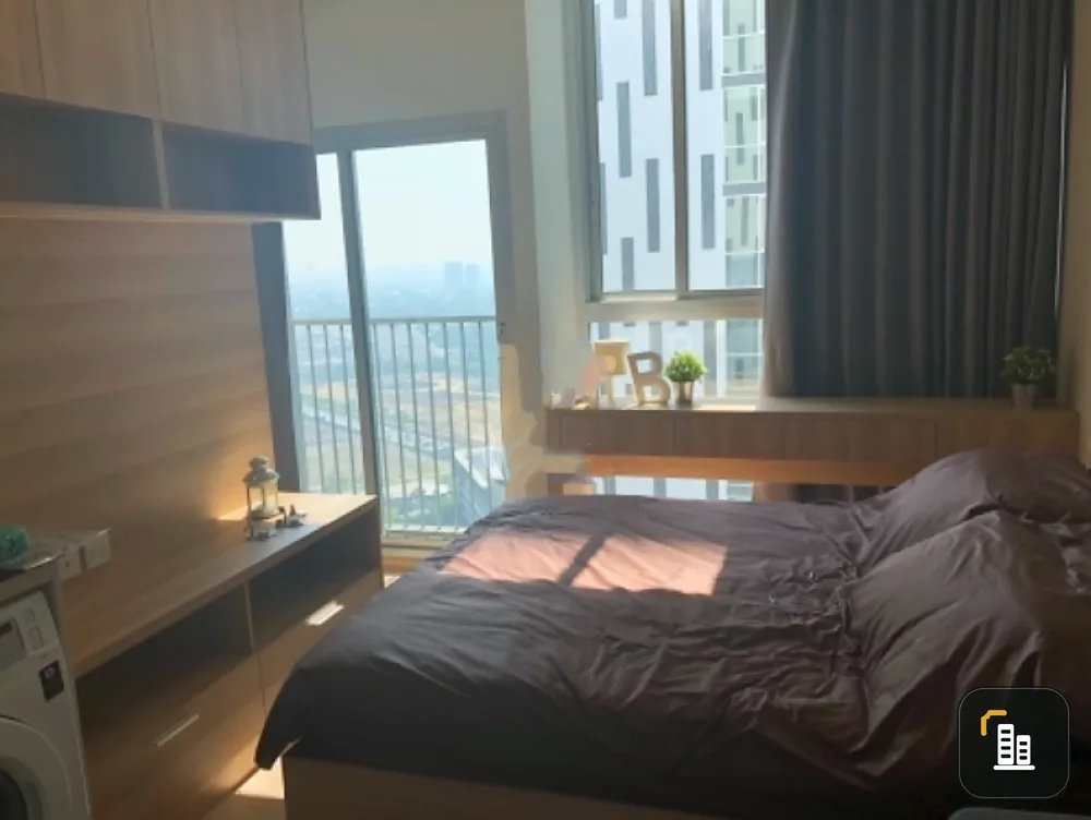 Condo for rent, Noble Revolve Ratchada 1, near the subway, east, fully furnished, urgent!! hurry up