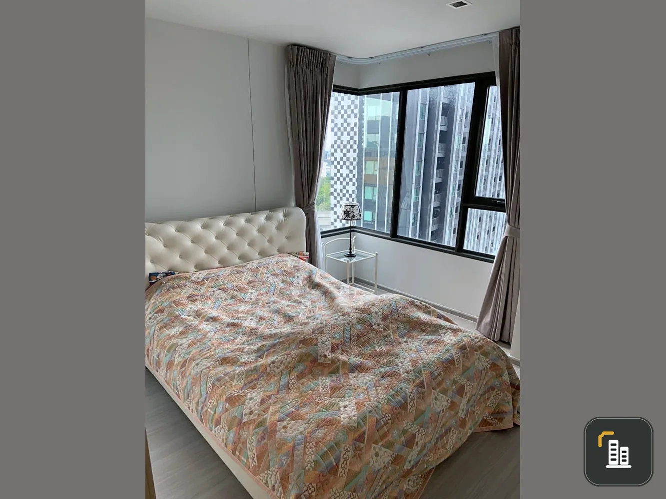 Life Ladprao for rent, 2 bedrooms, 2 bathrooms, 17th floor, good view, everything is complete. Hurry up to reserve quickly. Don't wait.