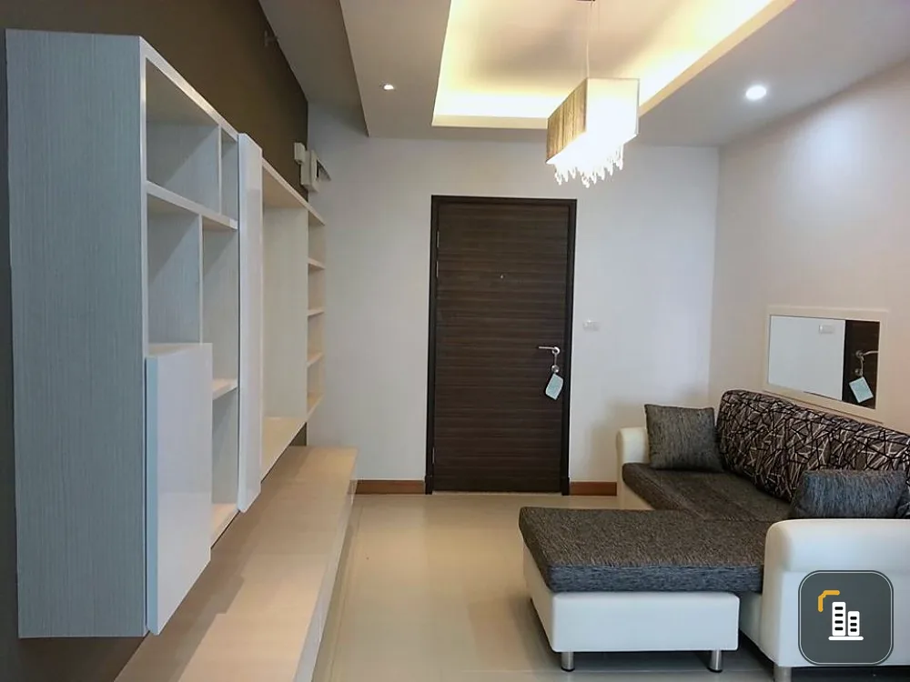 Condo for sale, Supalai Park Asoke-Ratchada, near MRT Asoke-Ratchada, high floor, beautiful view, very cheap (29-storey building), hurry up
