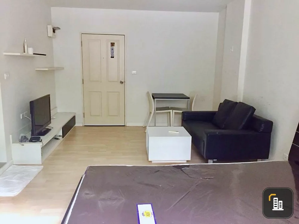 Selling D Condo Ramintra, Studio room, first floor, pool view, don't miss it !!