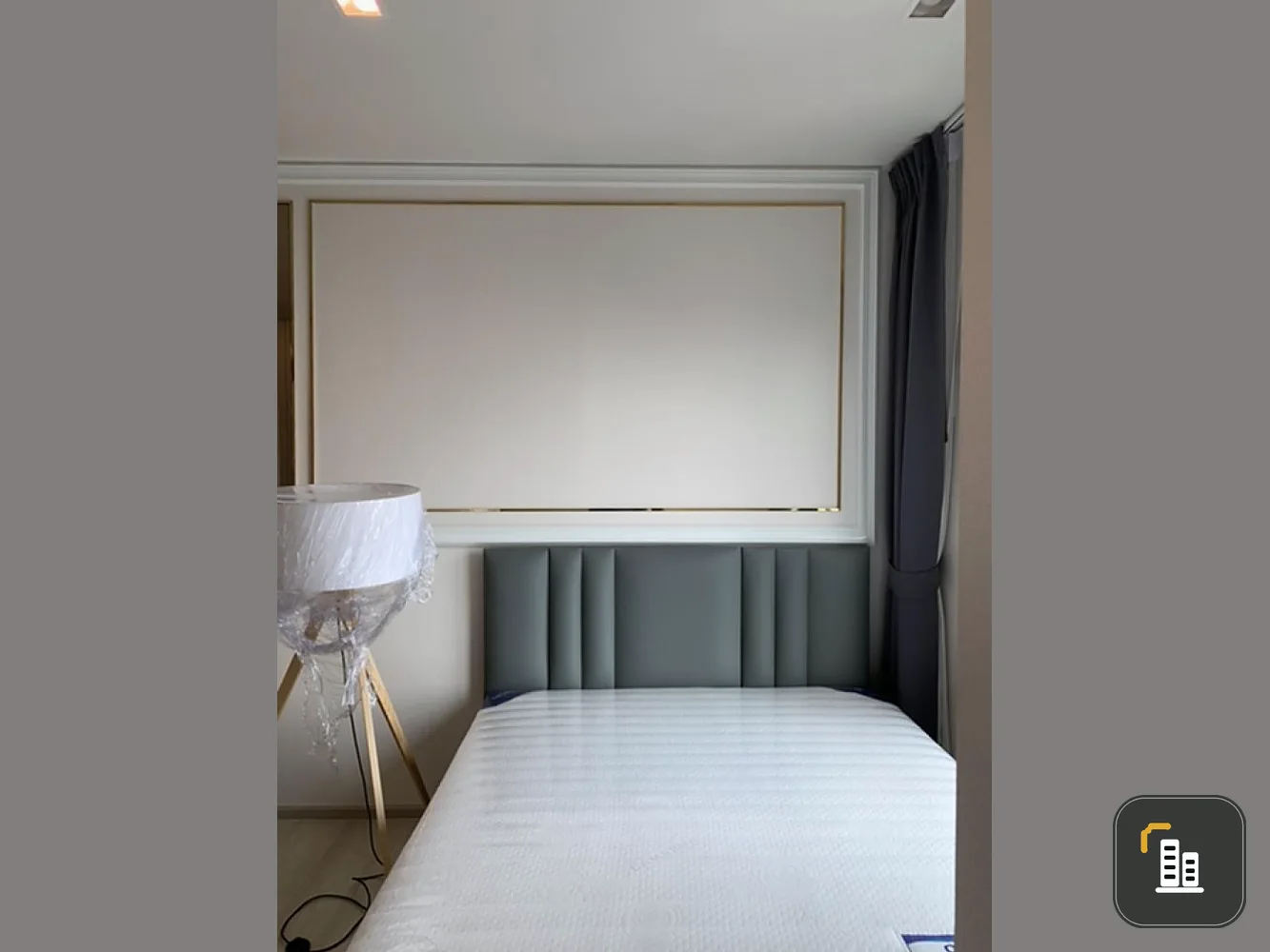 For rent !! Condo Life One Wireless, 37th floor, city view, new built-in room, elegant decoration. It has never been rented out!!