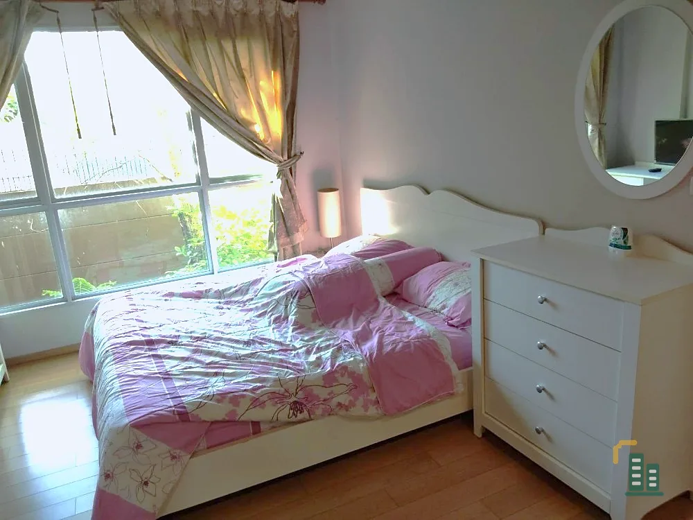 For rent Life @ Sukhumvit 65, fully furnished, ready to move in. Don't wait.