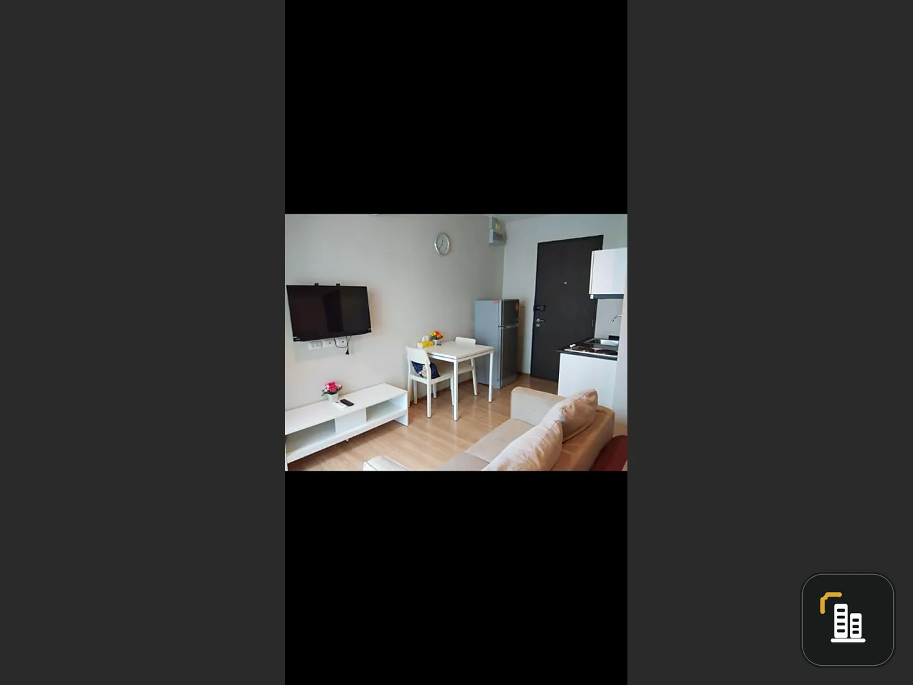 Selling The Tempo Ratchada, 4th floor, high privacy. Complete with furniture and electrical appliances. Book now.