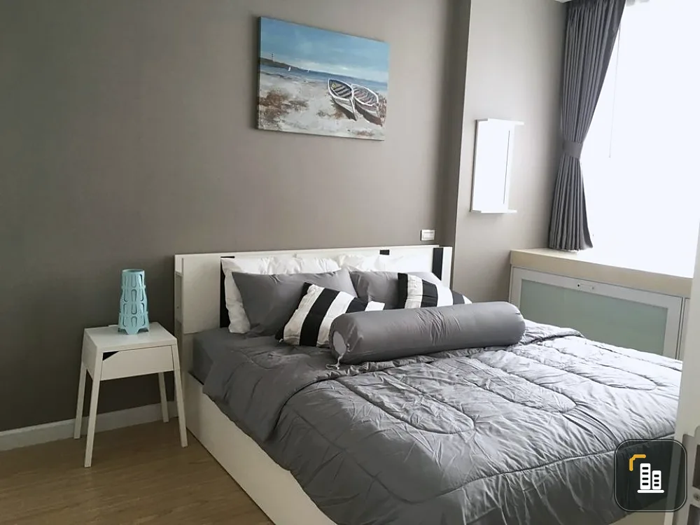 Urgent. Selling TC Green, 1 bedroom, 1 bathroom, city view, fully furnished, ready to move in. Good like this. Book now.