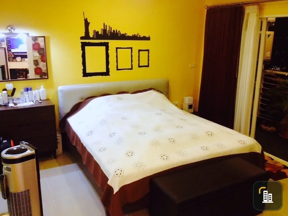 Sell AD Hyatt Condominium, west, high floor, beautiful view, cool breeze, first come, first serve, don't delay