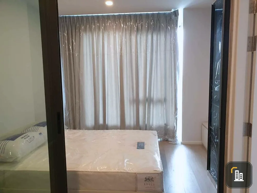 For sale, Ciela Sripatum, 27th floor, city view, south, with built-in furniture and wallpaper. Super beautiful. Book now.
