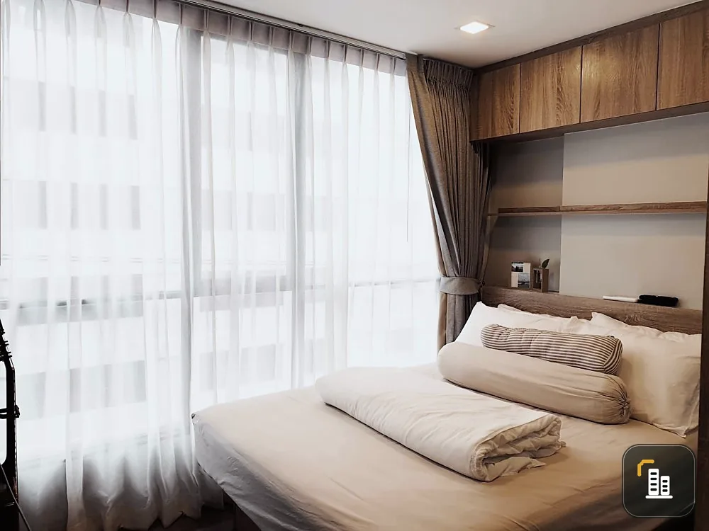 For sale, for rent, Brown Condo Huai Khwang, beautiful room, fully furnished, ready to move in, convenient travel, don't wait.