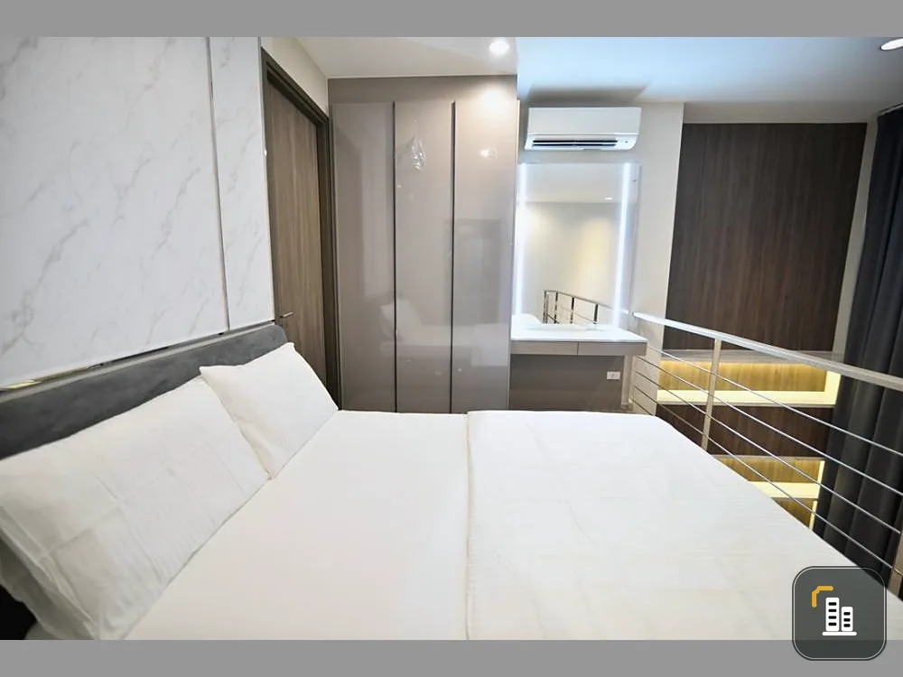 Condo for rent, Ideo Mobi Asoke, Duplex room, beautifully decorated, SWU view, ready to move in.