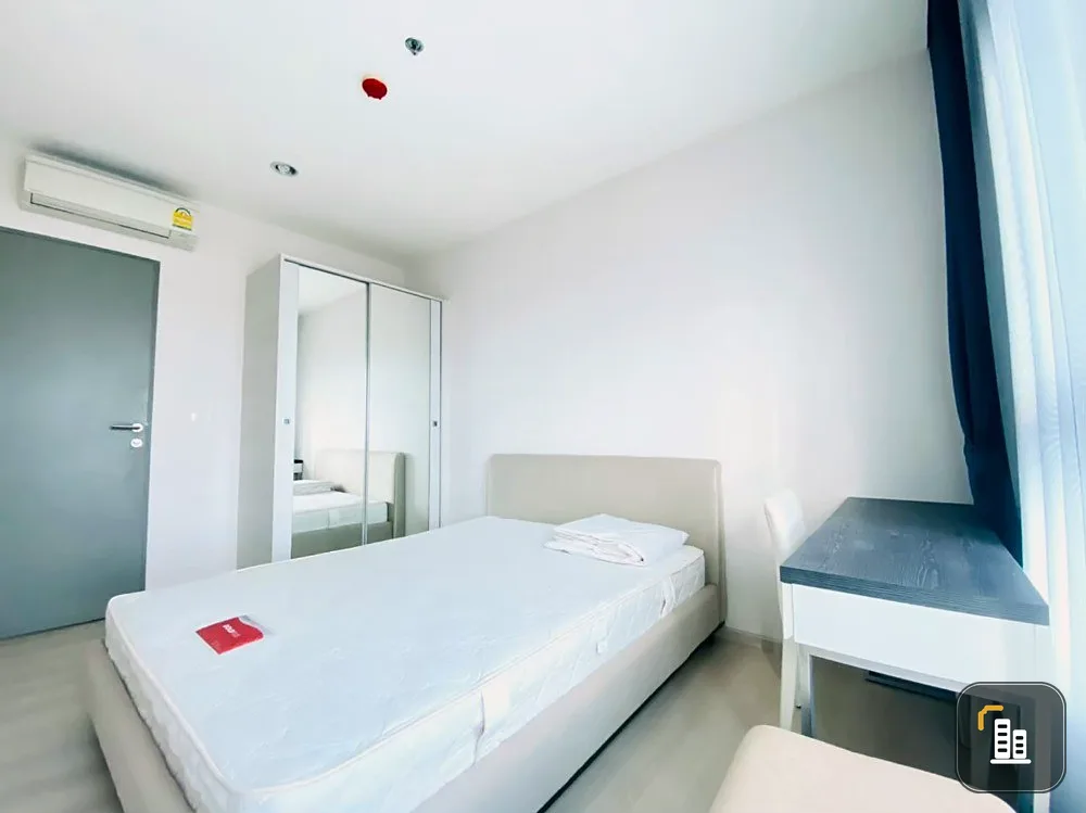 Urgent sale!! Condo Life Ratchadaphisek, new room with electrical appliances and furniture, do not hesitate, book now!!
