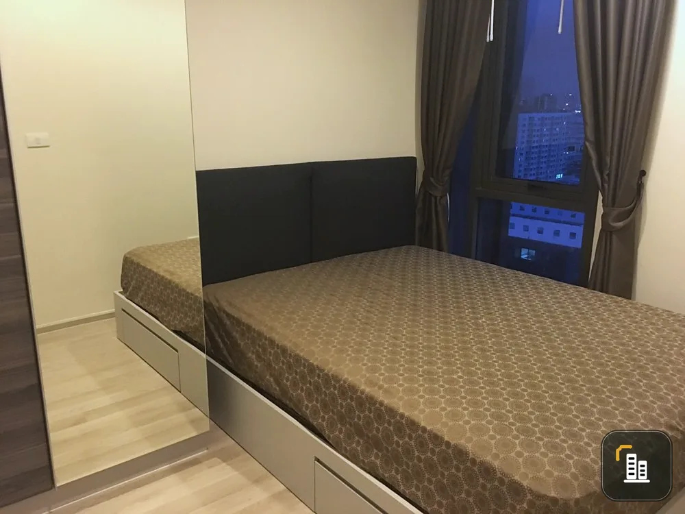 For rent, Centric Ratchada-Huay Kwang, 18th floor, new room, fully furnished, bring your bag, hurry up, don't miss it.