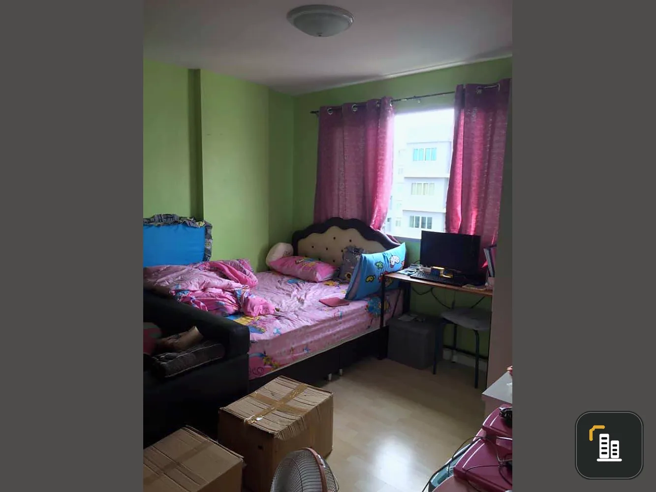 Condo for sale, D Condo Ramintra, clear view of the pool. Built-in kitchen set. Don't wait. Just bring your bags and move in.