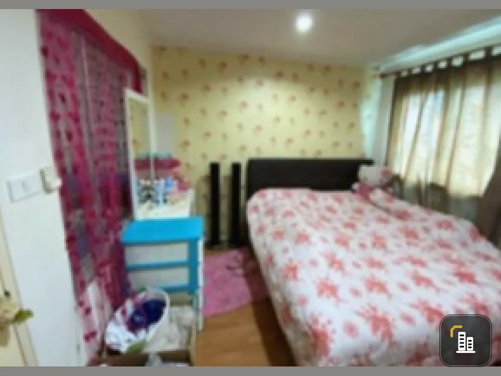 Selling Lumpini Ville Ramkhamhaeng 44, good location, convenient transportation, don't miss it.