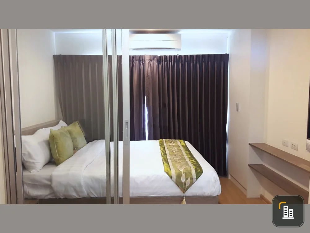 Condo for sale, The Grass, Pattaya, west, special zone room, behind the room, open the door to the garden There is no room opposite. Urgent.